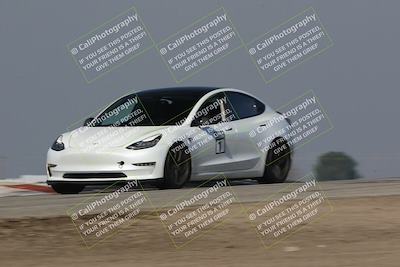 media/Jan-28-2024-Speed Ventures (Sun) [[34a1a56de7]]/Tesla Corsa B/Session 2 (Grapevine)/